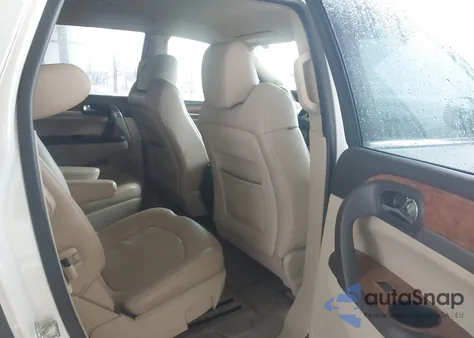 2011 Buick Enclave 1Xl z USA, uszkodzony, nr VIN 5GAKRBED7BJ324938